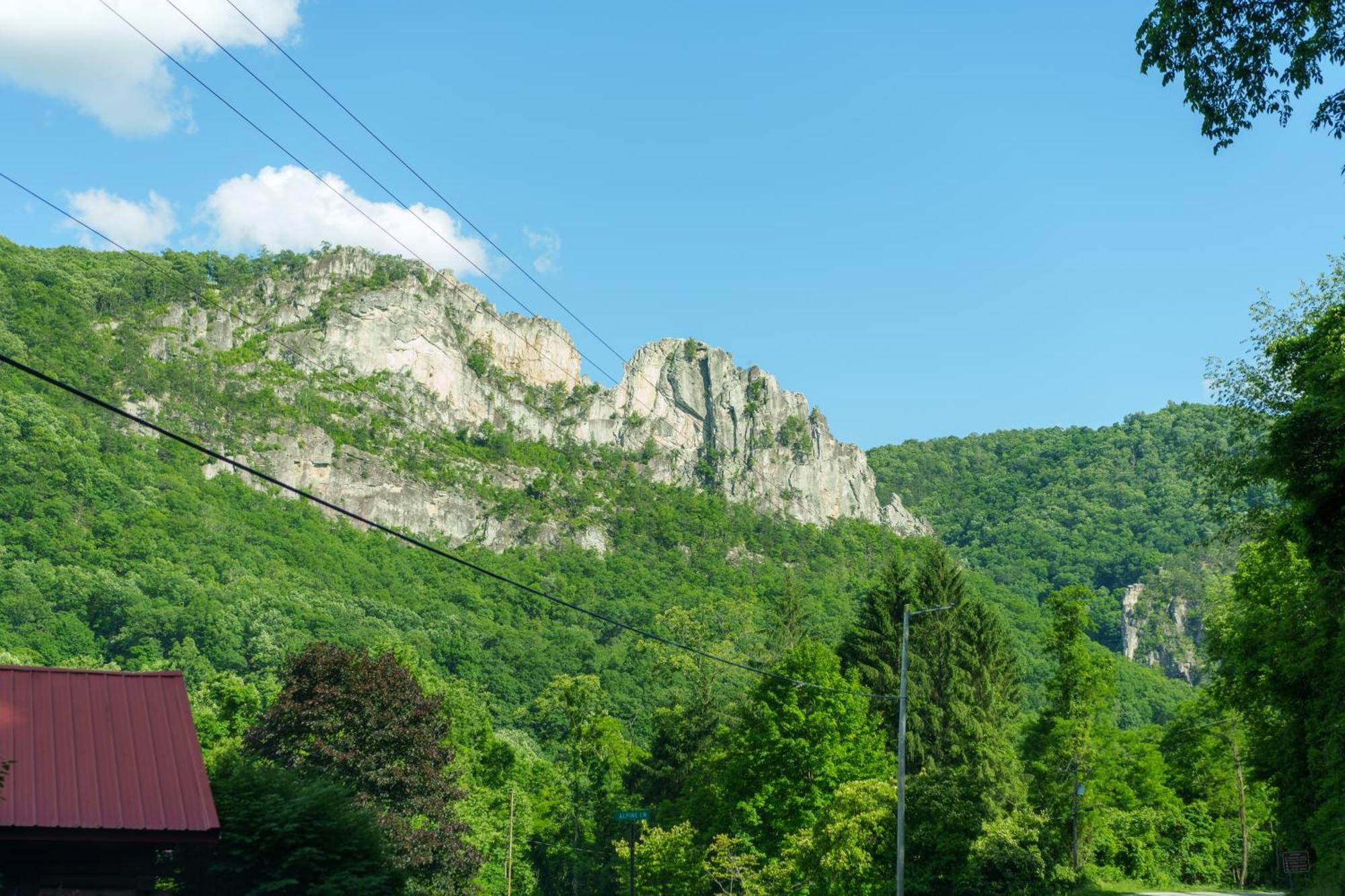 Seneca Pines Lodge Seneca Rocks Екстер'єр фото